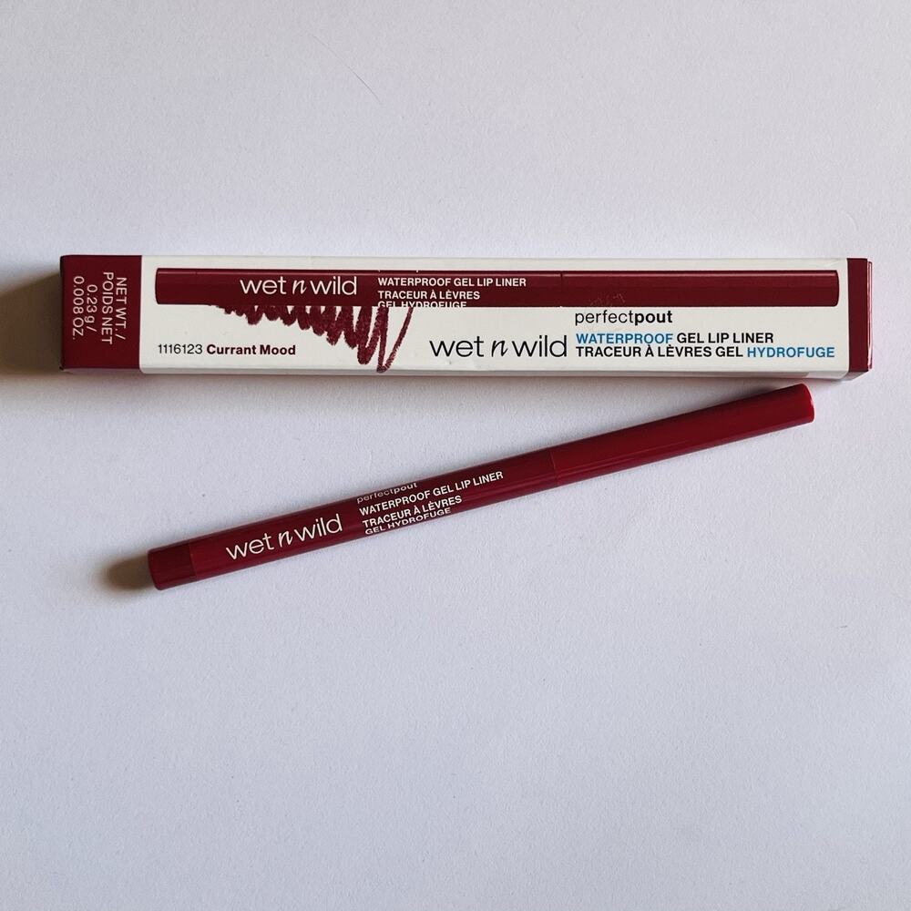 Wet n Wild Perfect Pout Waterproof Gel Lip Liner Currant Mood Deep Berry